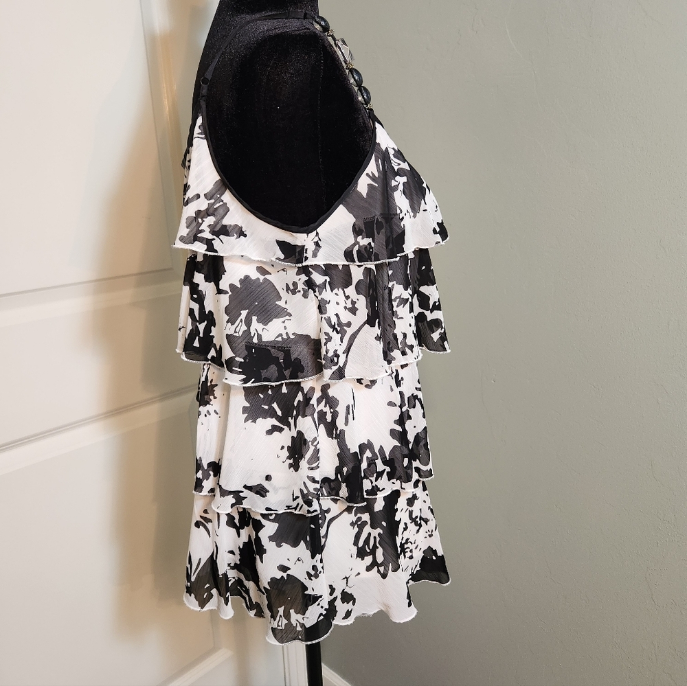 Lapis Layered Ruffled Floral Top - Picture 3 of 12